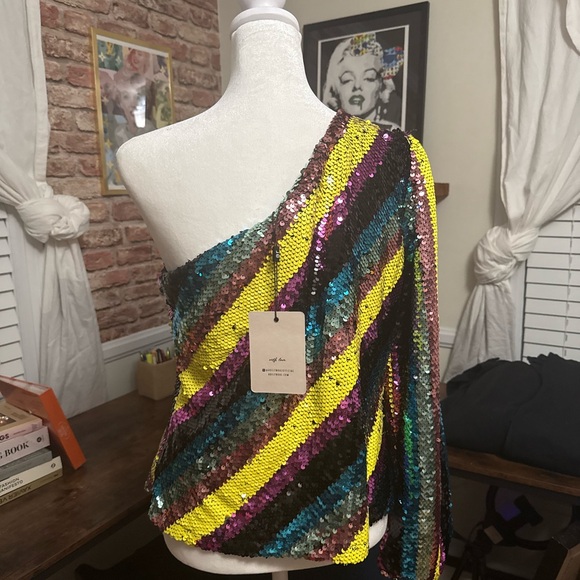 Adelyn Rae NWT Sequin One Shoulder - Picture 3 of 6